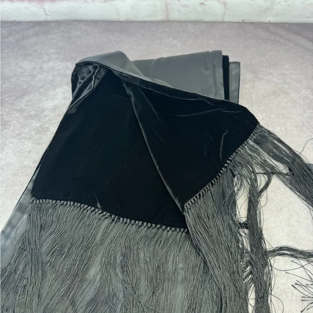 Gucci NWT Crystal Script Logo Velvet & Satin Fringe Scarf